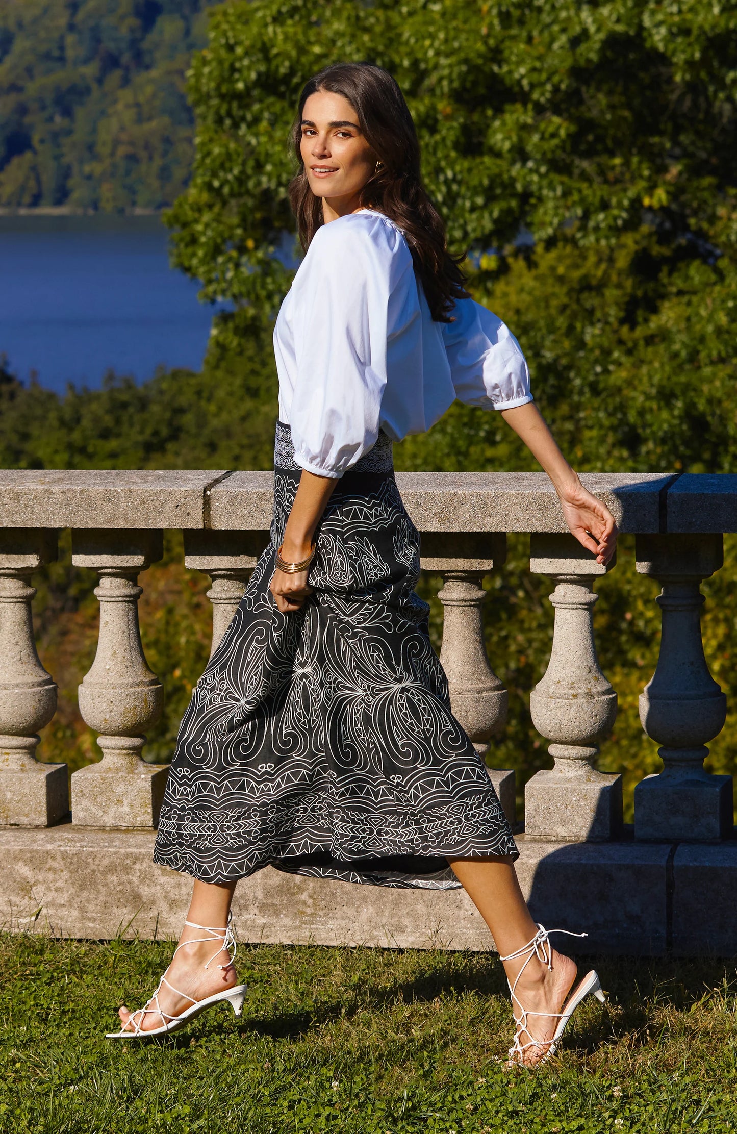 tyler boe valentina embr skirt