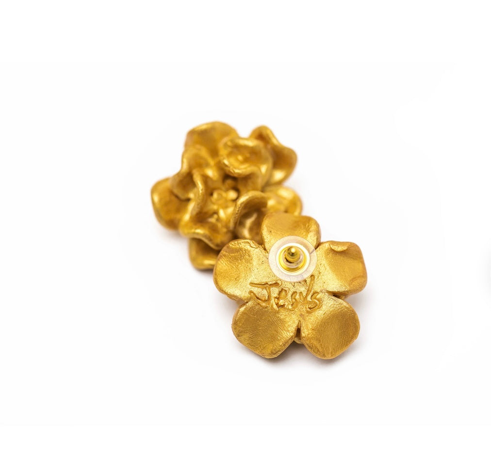 Camellia blossom stud earrings