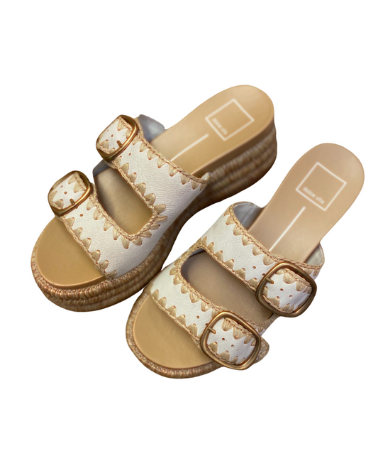 Dolce Vita Wanika Sandal shoes in sand nubuck