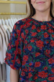 Joyjoy Trim Sleeve jewel lillies