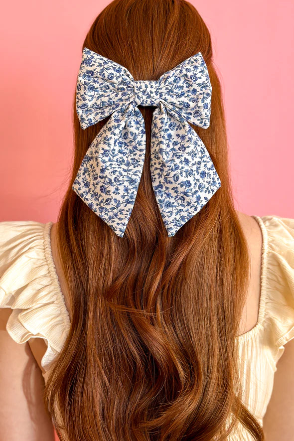 Bohemian Gemme blue and white floral hair bow
