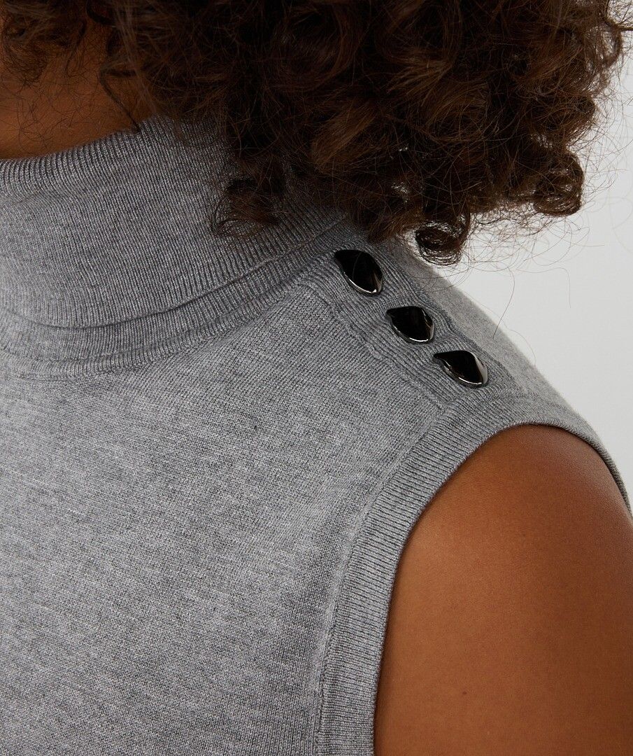 f2507538 sleeveless sweater