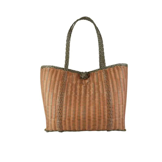 Large, Maggie's Picnic