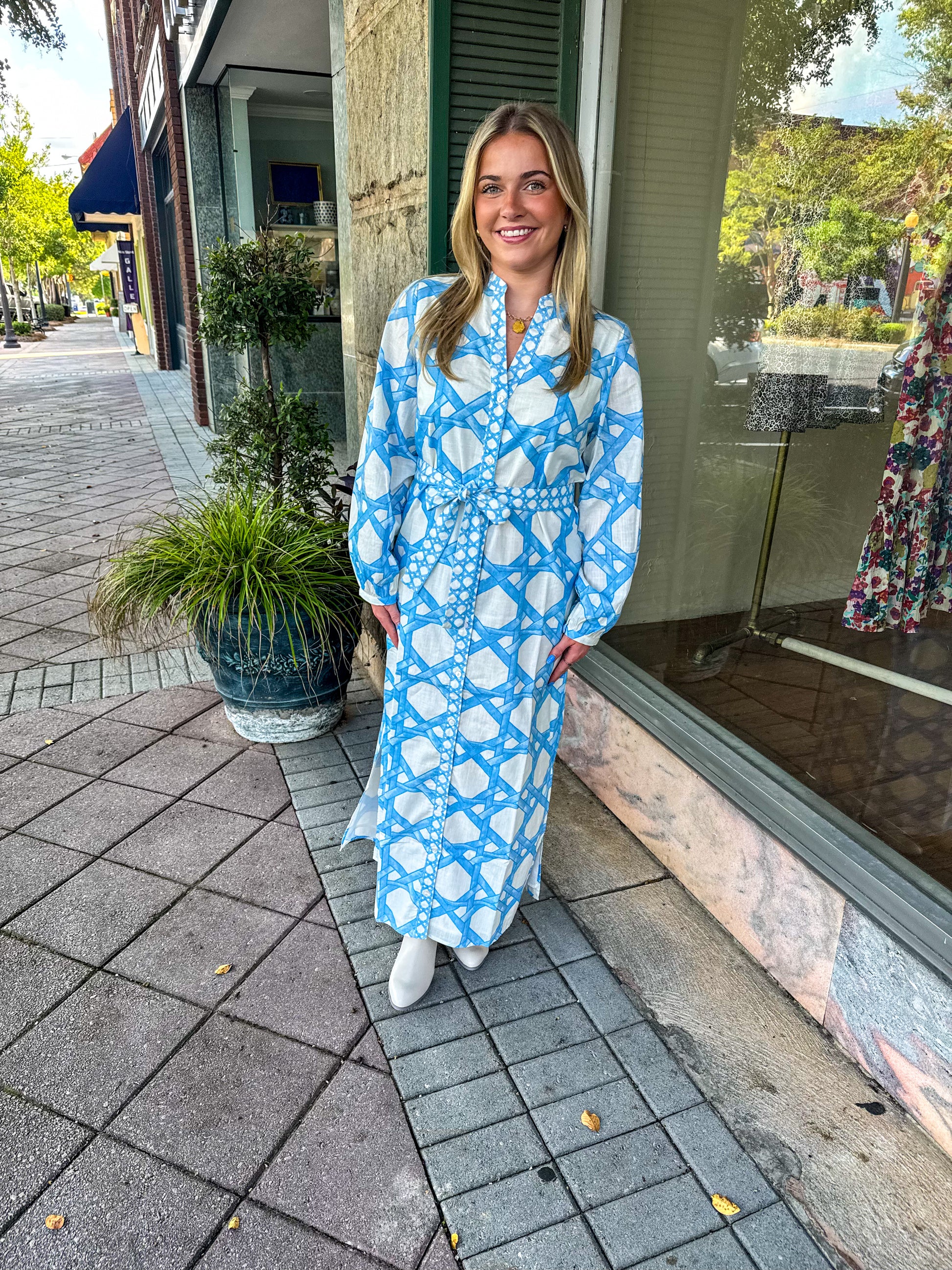 Anna cate Blue Trellis Riley Caftan dress Turner's Anna cate Blue Trellis Riley Caftan dress Turner's