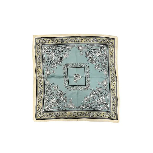 bandana scarf