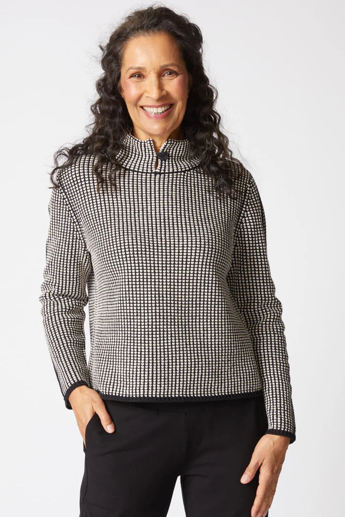 85619 night and day collar pullover